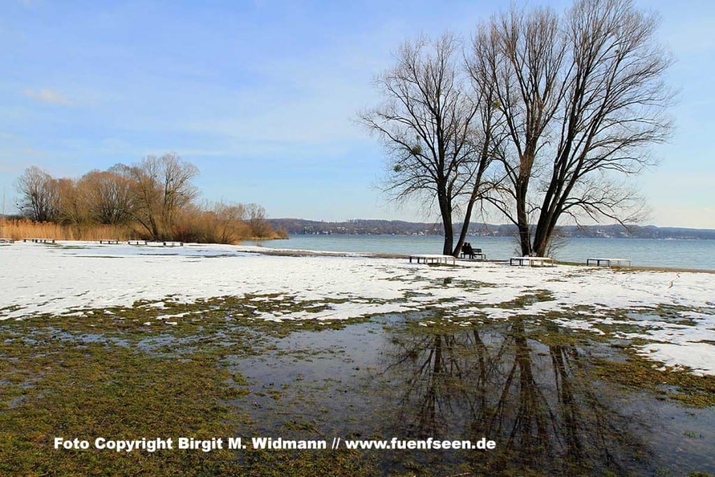 Badeplatz in Eching am Ammersee im Naturschutzgebiet