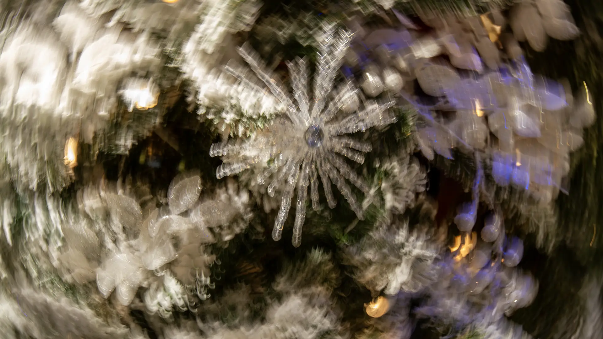 Weihnachtsdekoration Christkindlmarkt Bayern c Birgit M. Widmann